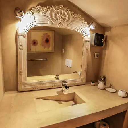 D'hotes Couvent D'alando 4* Alando