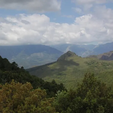 D'hotes Couvent D'alando Frühstückspension Alando