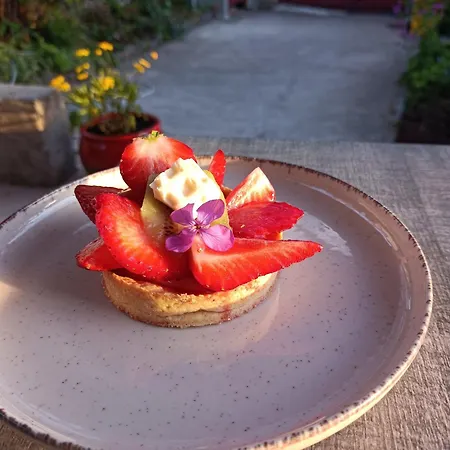 D'hotes Couvent D'alando Bed & Breakfast Alando