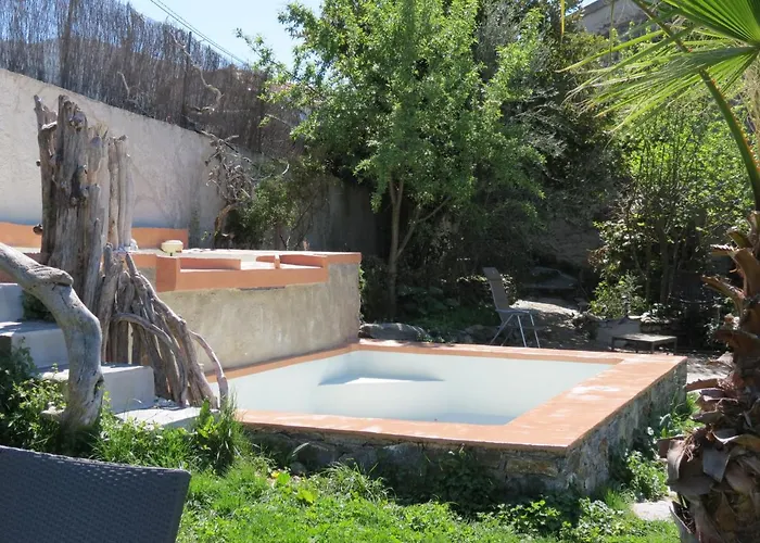 Bed & Breakfast D'hotes Couvent D'alando 4*