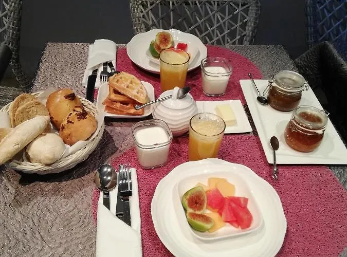 D'hotes Couvent D'alando Bed & Breakfast 4*