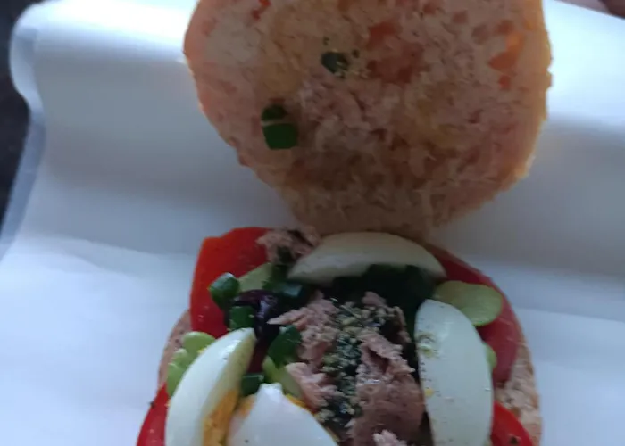 D'hotes Couvent D'alando Bed & Breakfast 4*