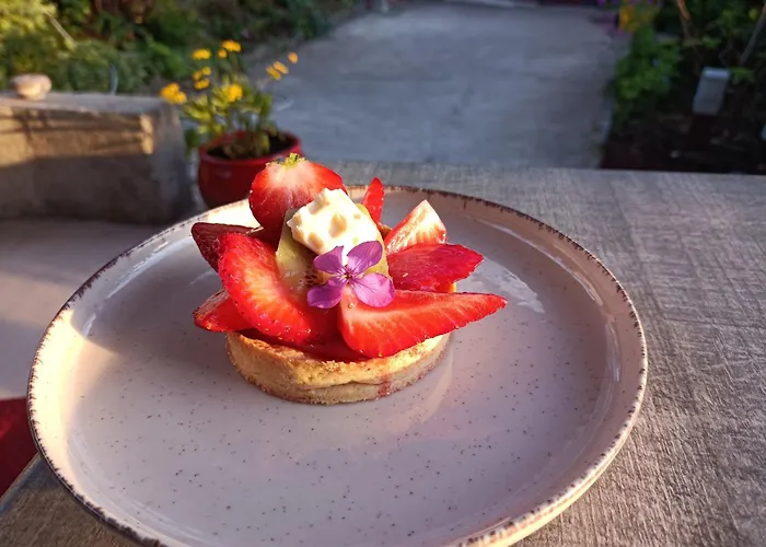 D'hotes Couvent D'alando Bed & Breakfast Alando